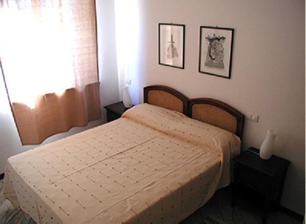 B&B Villa Acero Marina Di Carrara Oda fotoğraf
